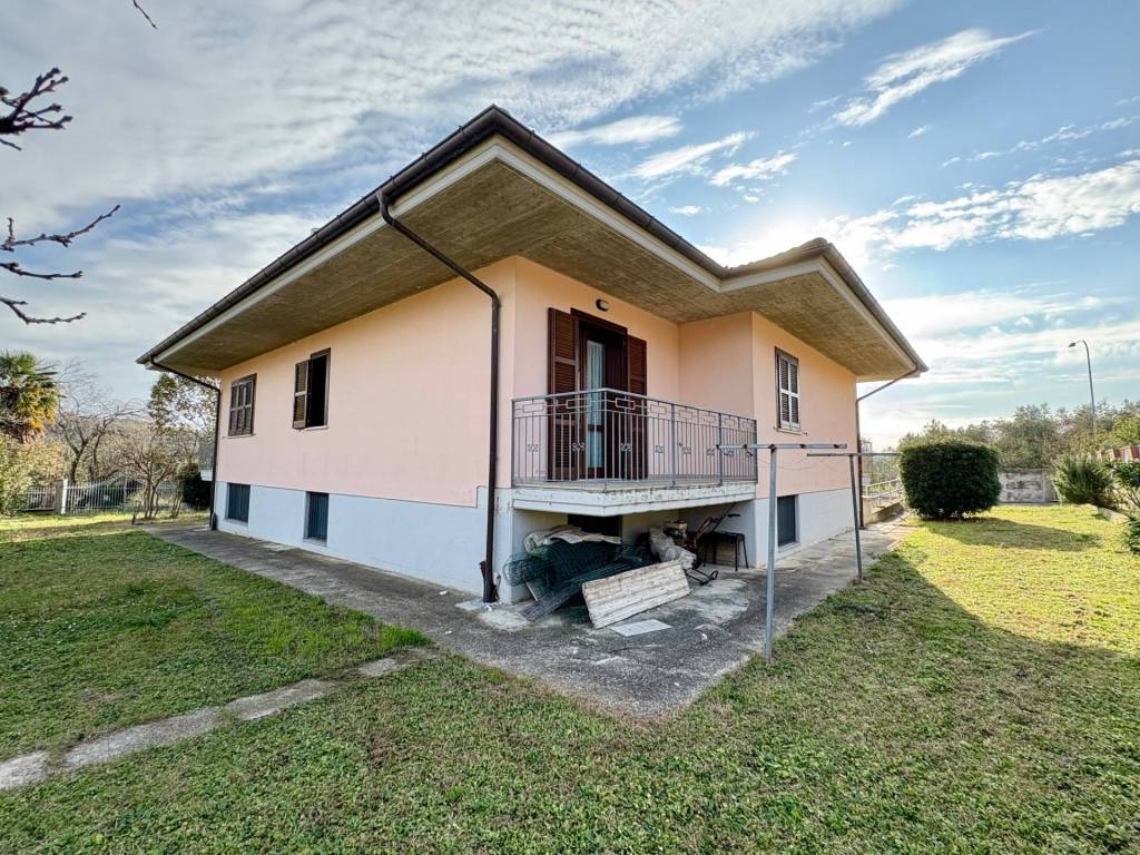 Villa a Morro d'oro in Contrada Case di Pasquale - Foto 5