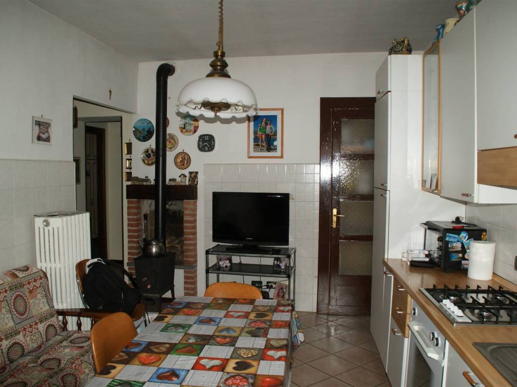 Casa indipendente a Biella in Via Rosazza , 29 - Foto 2
