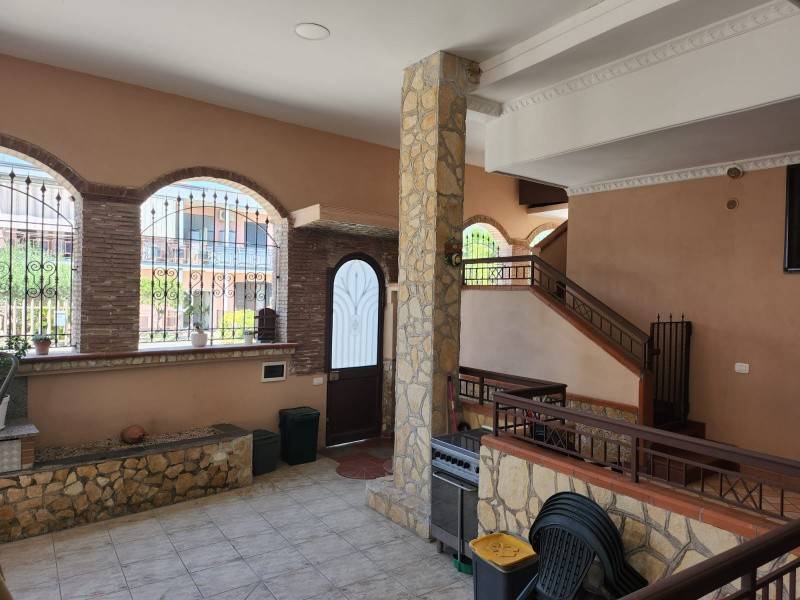 Villa a Sarno in Via Vecchia Striano - Foto 3