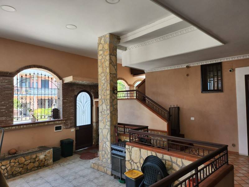 Villa a Sarno in Via Vecchia Striano - Foto 4