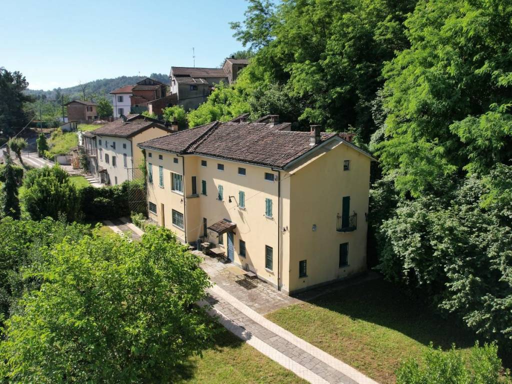 Villa a Sarezzano in Rocca Grue - Foto 2