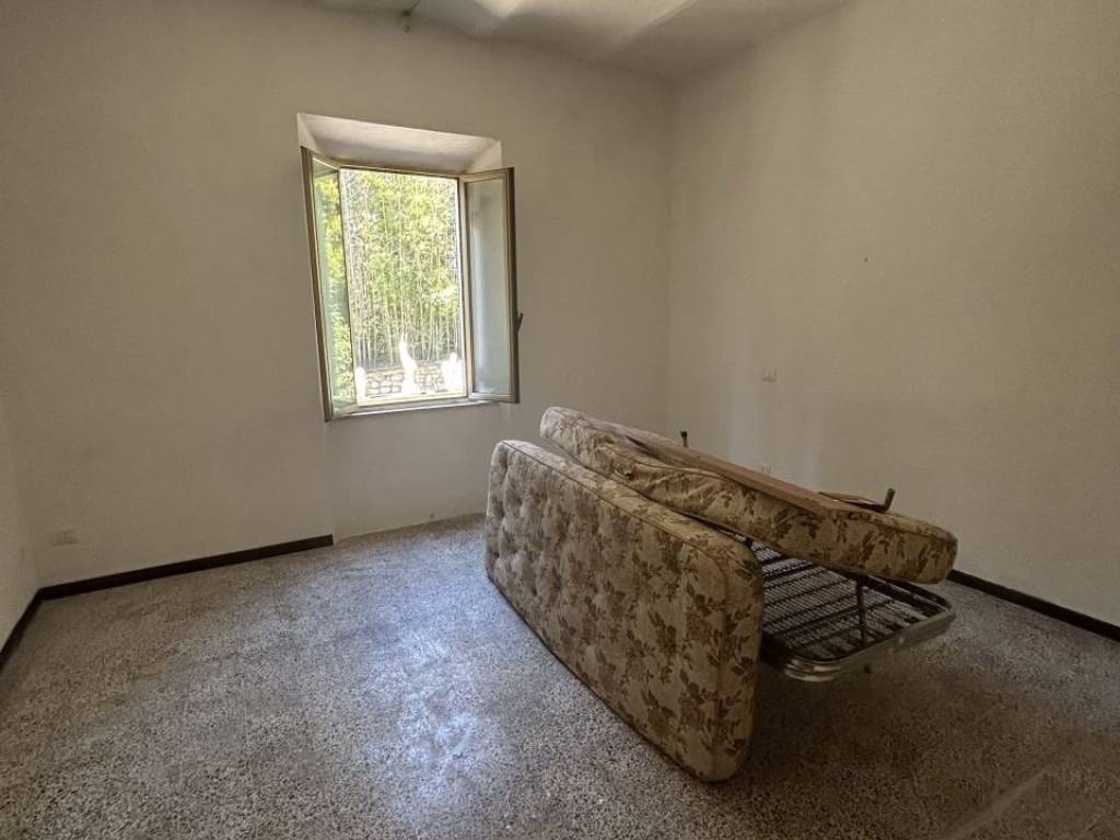 Casa indipendente a Castiglione del lago in Via Fioretti - Foto 5