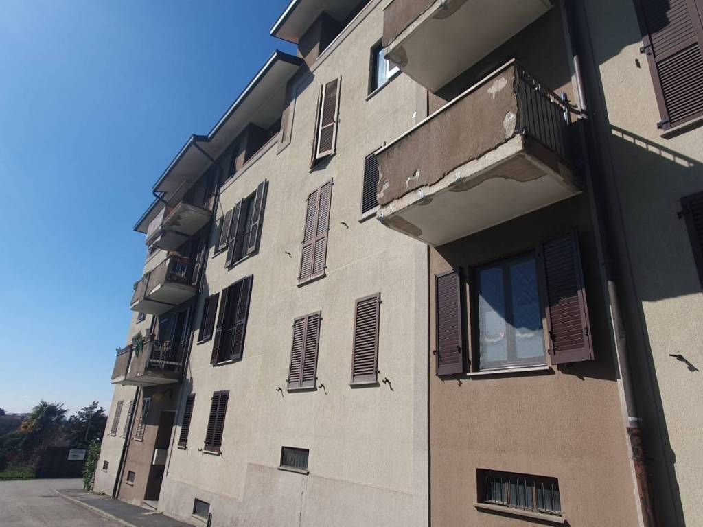 Appartamento a Merate in Via Don Angelo Perego, 10 - Foto 2