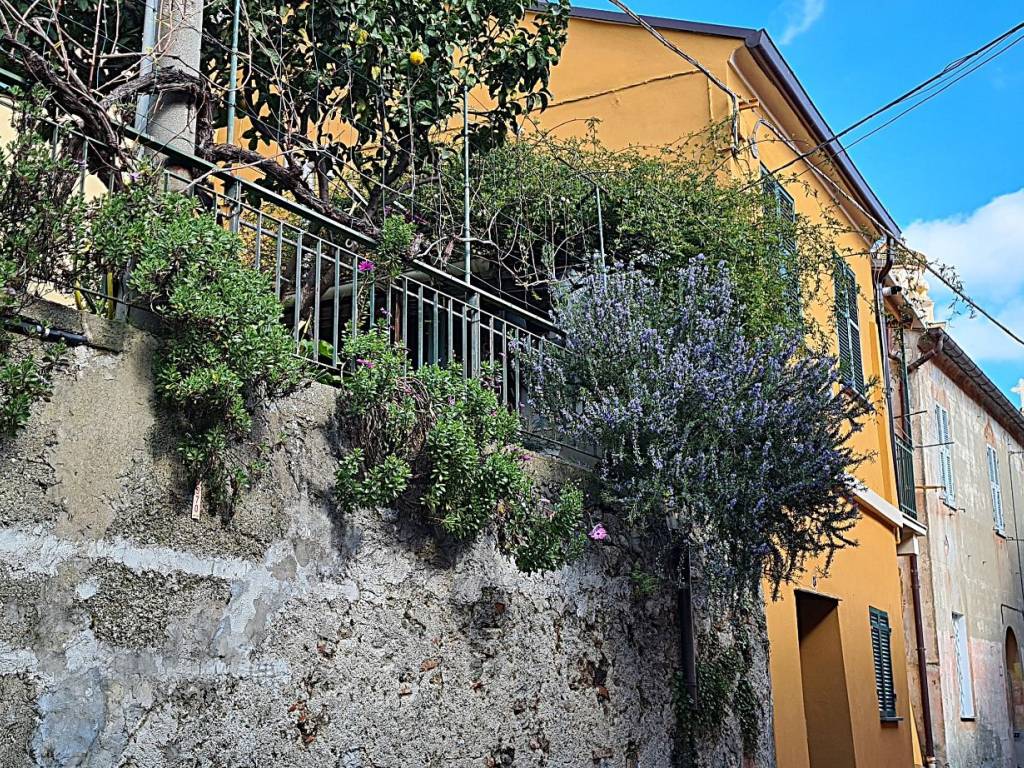 Appartamento a Albisola superiore in Via Emilia, 8 - Foto 2