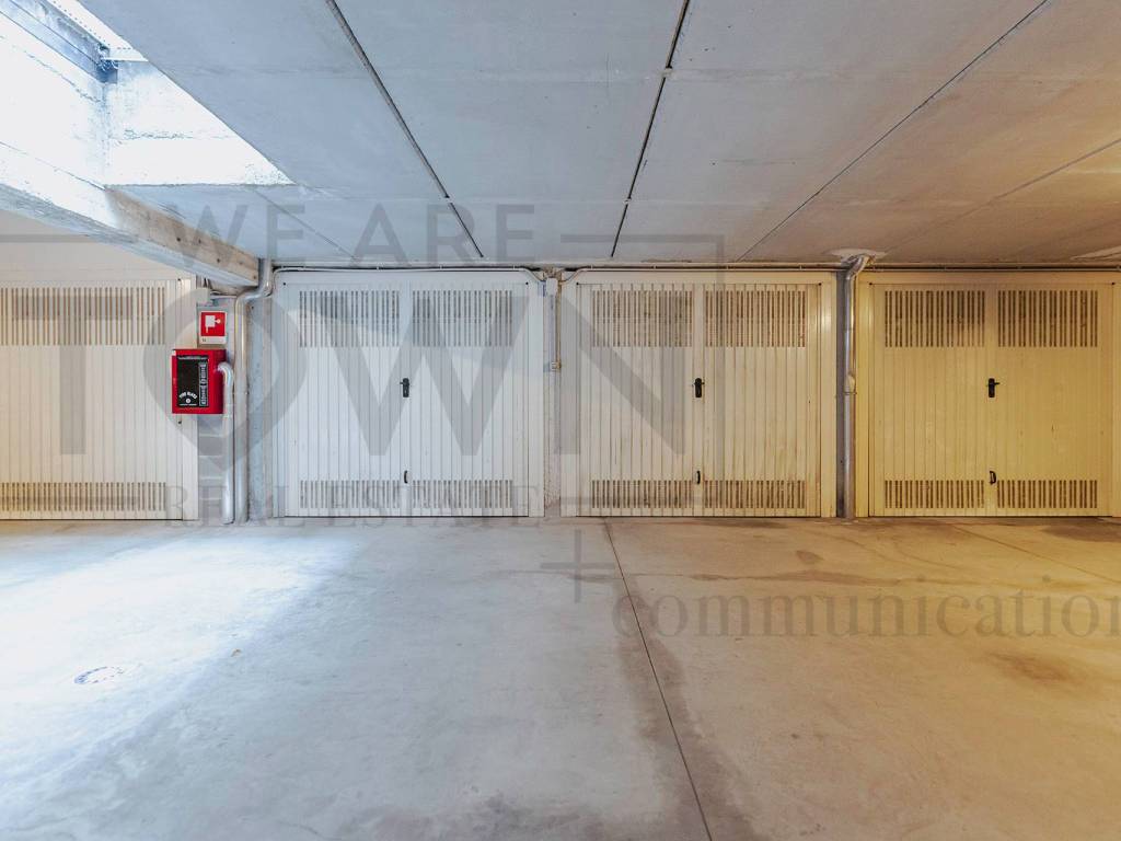 Box / garage a Gallarate in Via Achille Cadolini, 7 - Foto 2