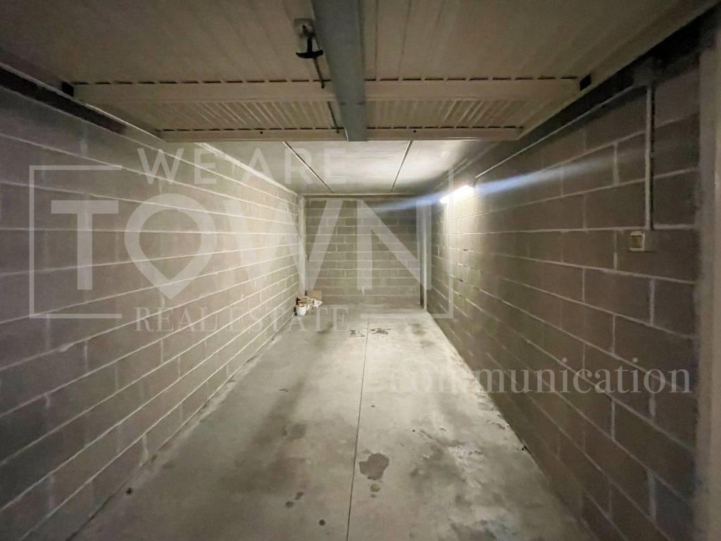 Box / garage a Gallarate in Via Achille Cadolini, 7 - Foto 3