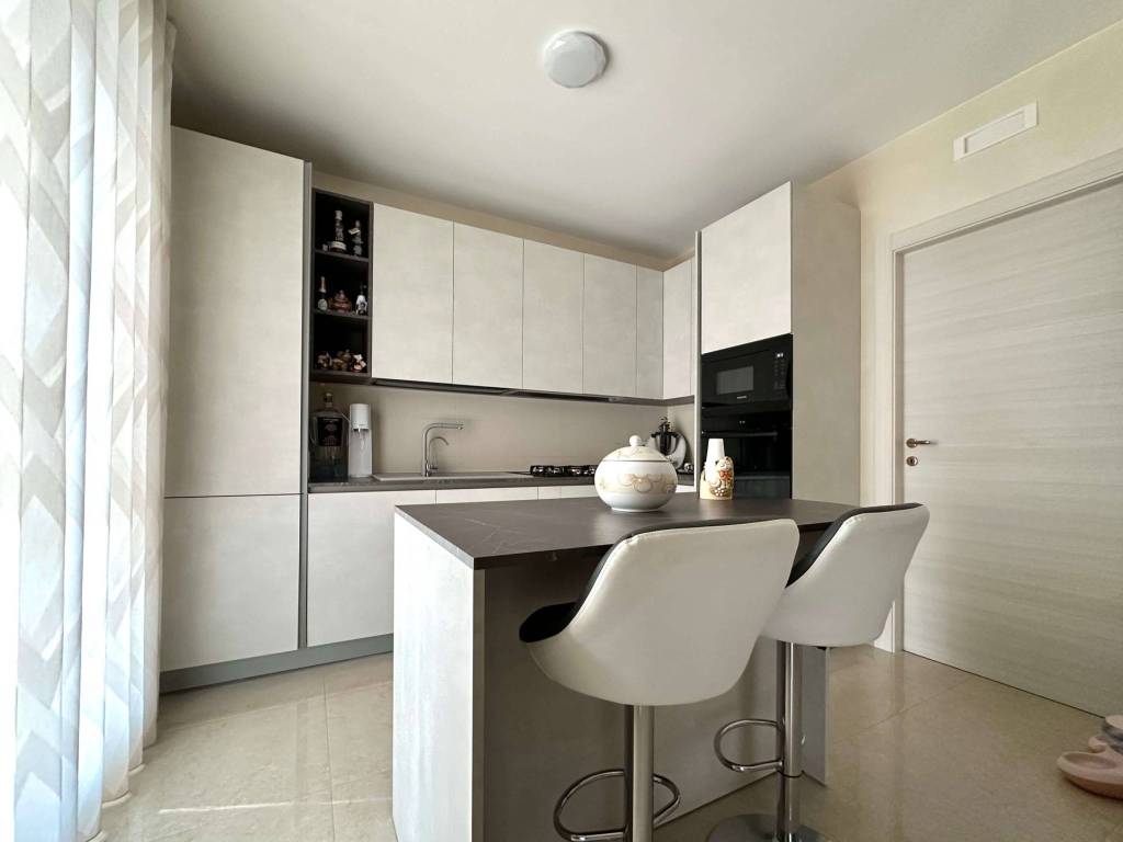 Appartamento a Laterza in Via Antonio Meucci - Foto 4