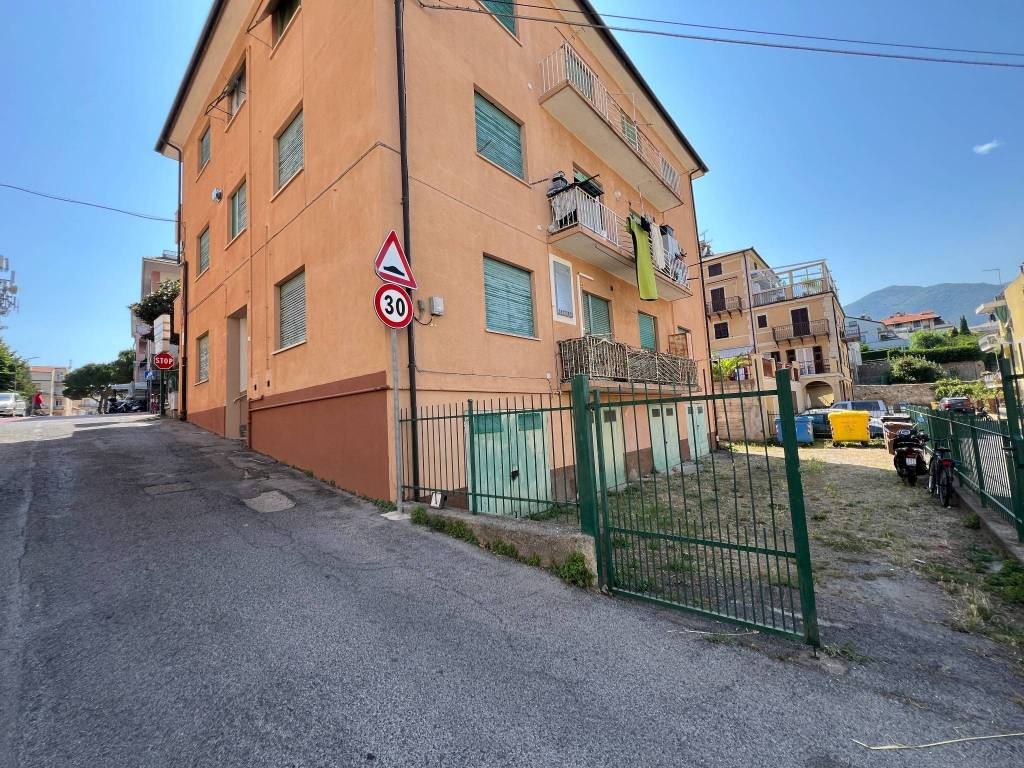 Appartamento a Loano in Via Palestro, 1 - Foto 2