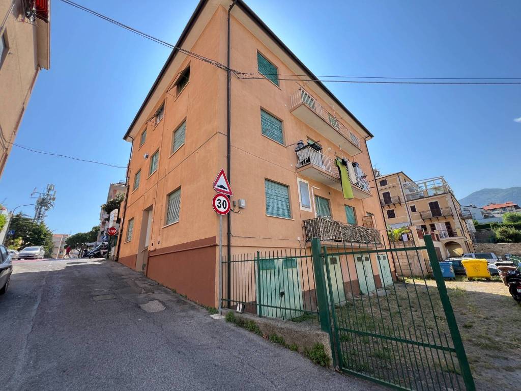 Appartamento a Loano in Via Palestro, 1 - Foto 3