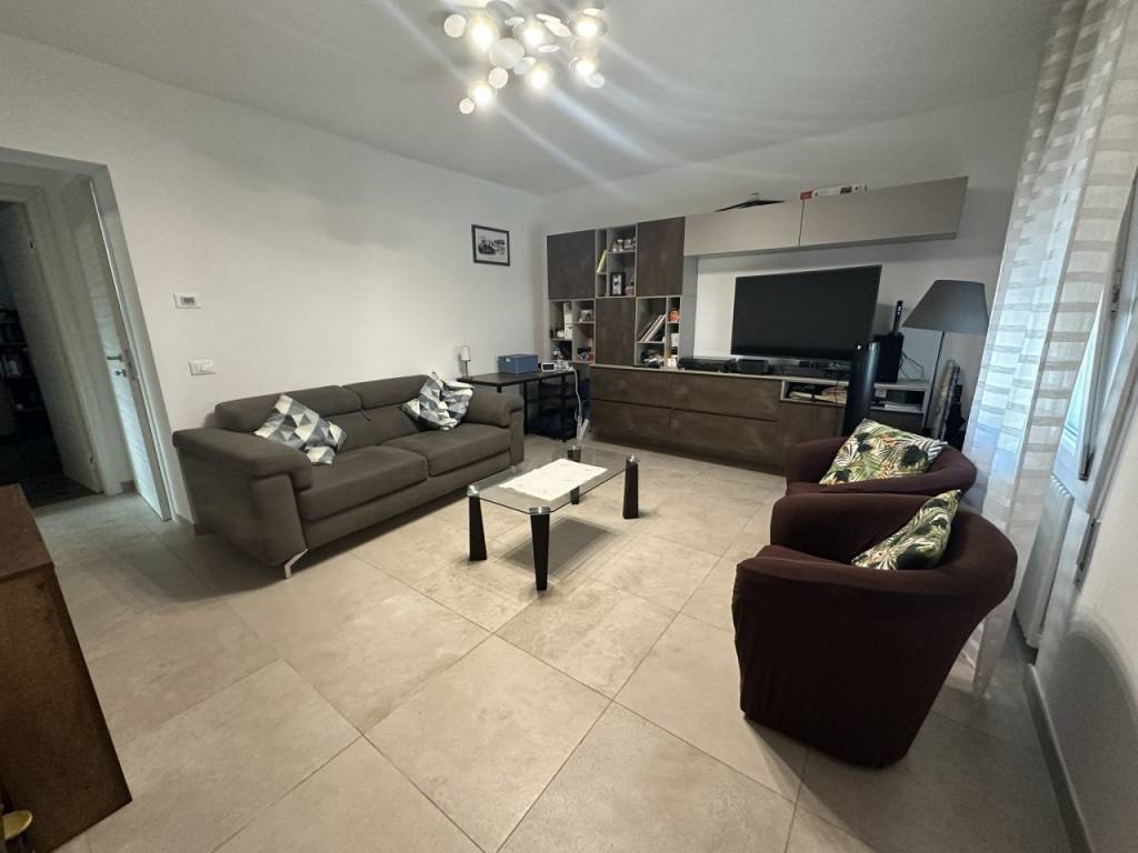 Villa a Padova in VIA BRANDOLESE - Foto 4