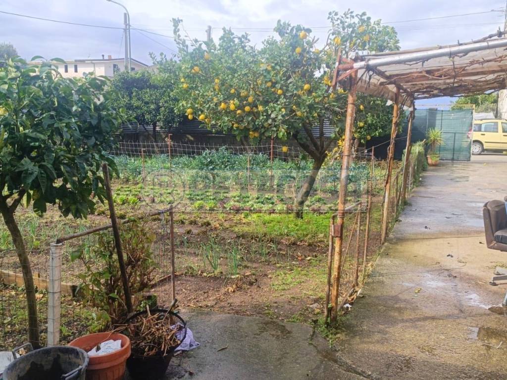 Terreno a Marcianise in Via Pisa - Foto 4