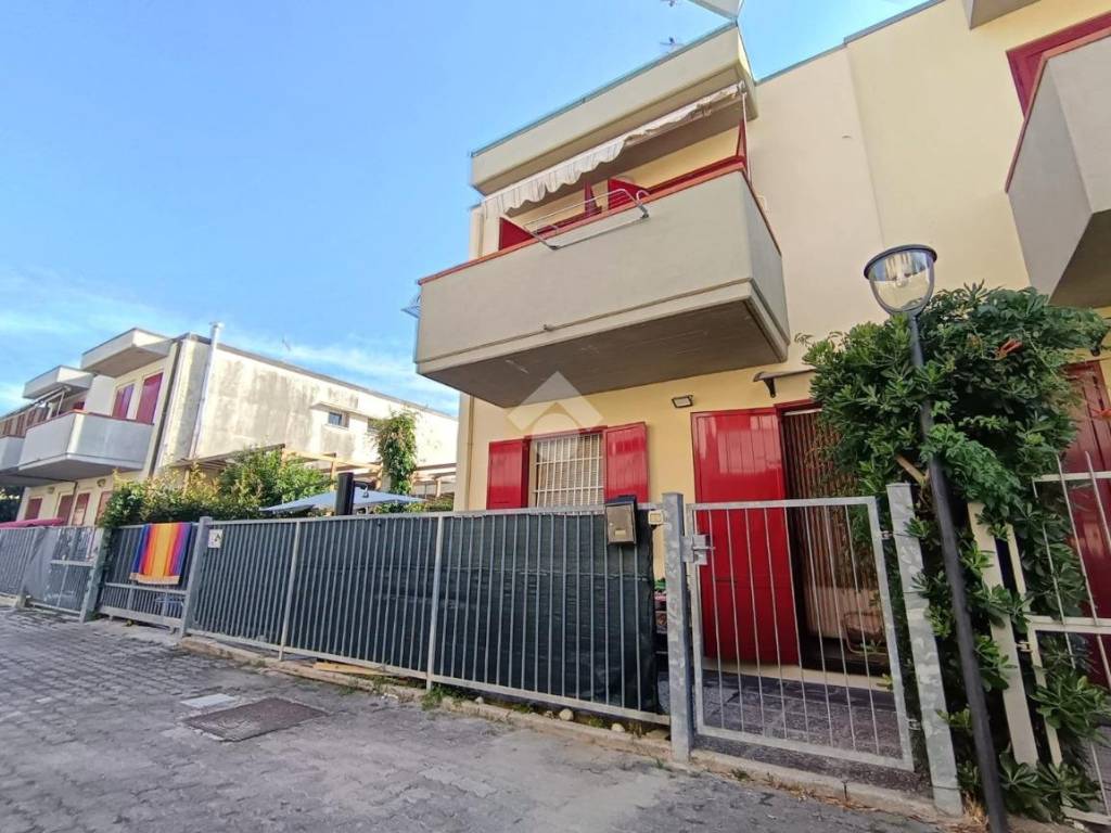 Appartamento a Ravenna in Viale Gaetano Donizetti, 206 - Foto 2