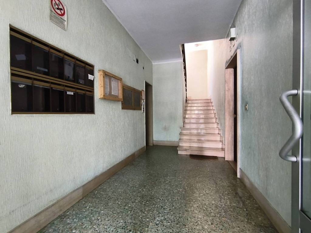 Appartamento a Cosenza in Via Costantino Mortati, 20 - Foto 2
