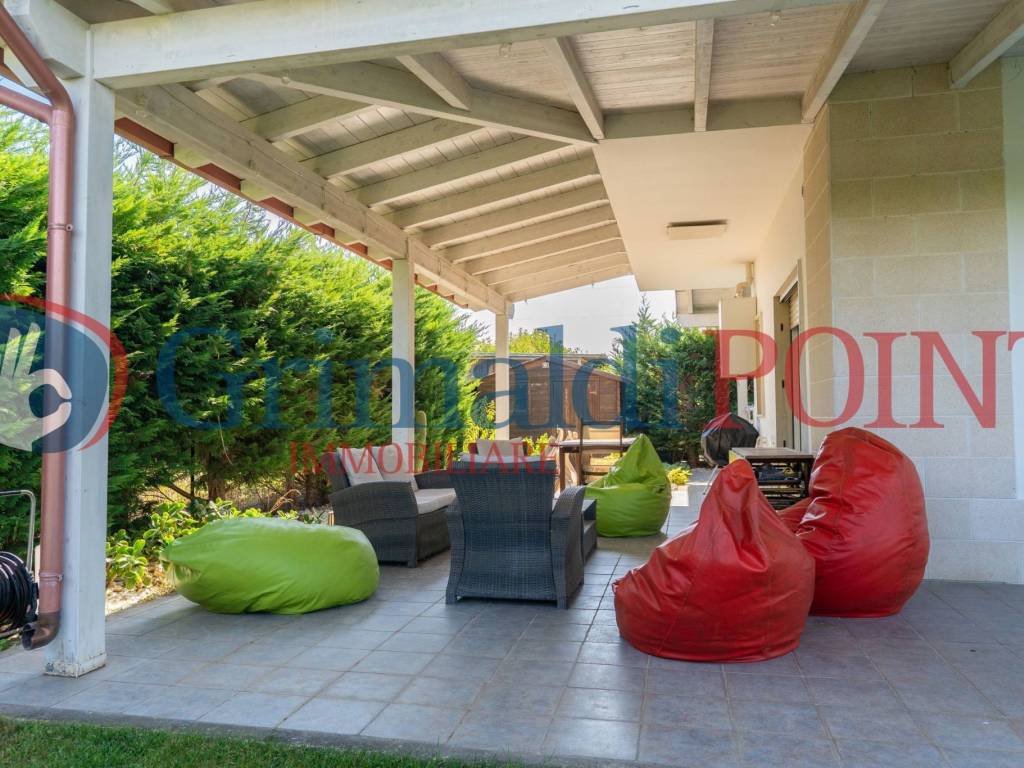 Villa a Lecce in Via Charles le corbusier, 12 - Foto 2