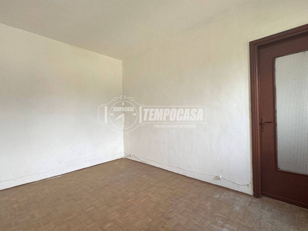 Casa indipendente a Cossato in Via Parlamento - Foto 5