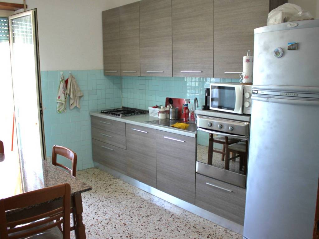 Appartamento a Minturno in Via Antonio Sebastiani - Foto 4