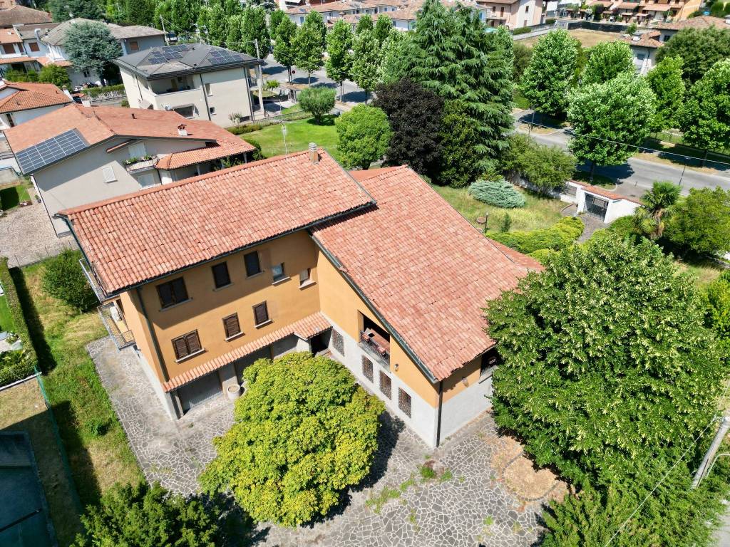 Villa a Castelcovati in Via Chiari, 115 - Foto 3