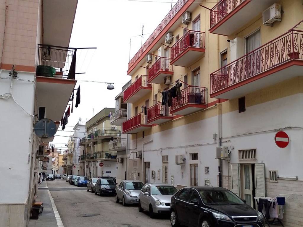 Appartamento a Manfredonia in Via Martiri di Cefalonia - Foto 3