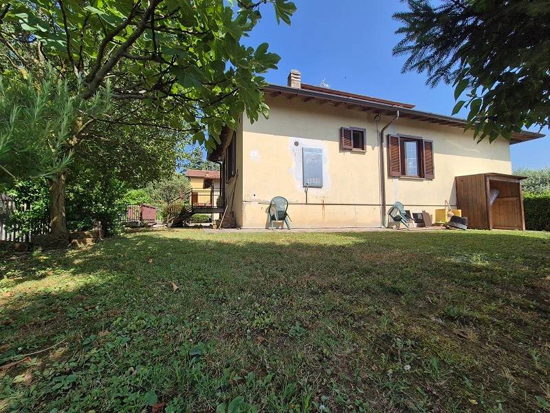 Villa a Santa maria hoè in Via Papa Giovanni XXIII - Foto 3