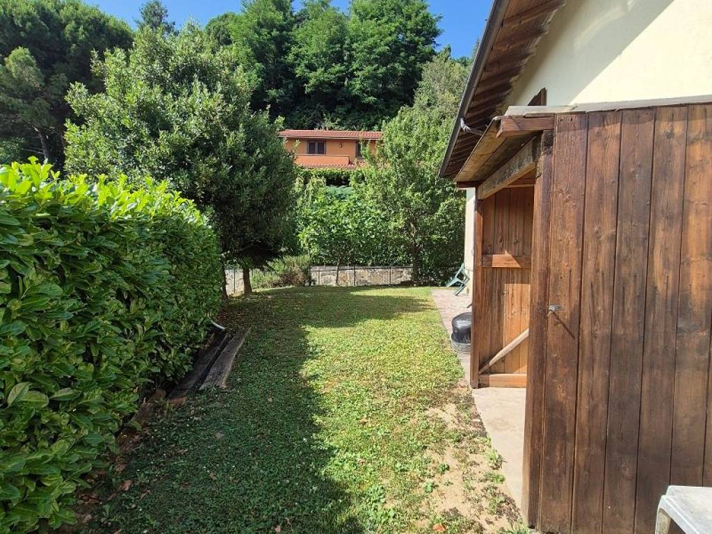 Villa a Santa maria hoè in Via Papa Giovanni XXIII - Foto 4