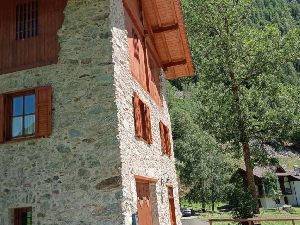 Rustico / casale a Rabbi in Frazione San Bernardo, 36 - Foto 3