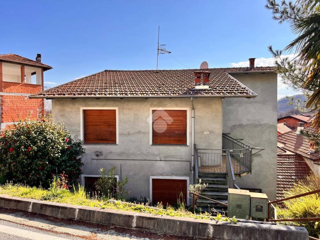 Casa indipendente a Valdilana in Frazione Cerruti, 3 - Foto 2