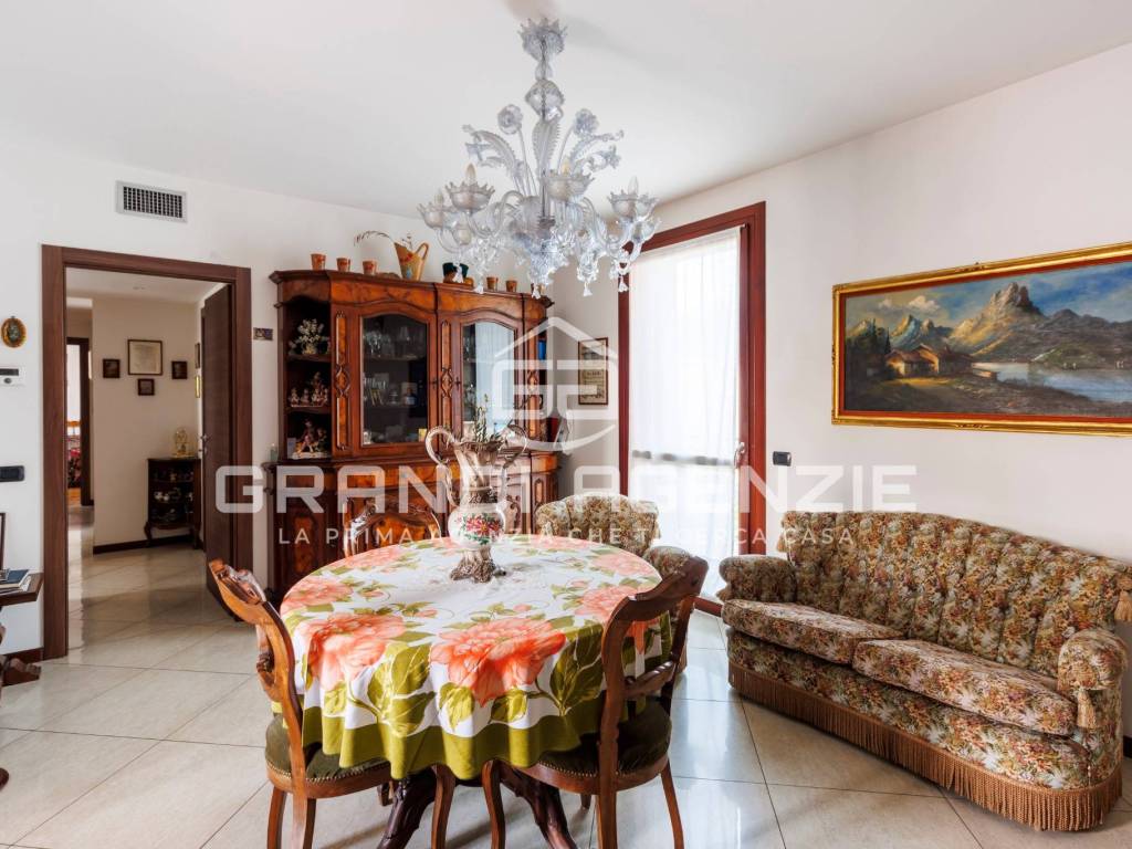 Appartamento a Verona in Via Santa Cristina, 2 - Foto 5