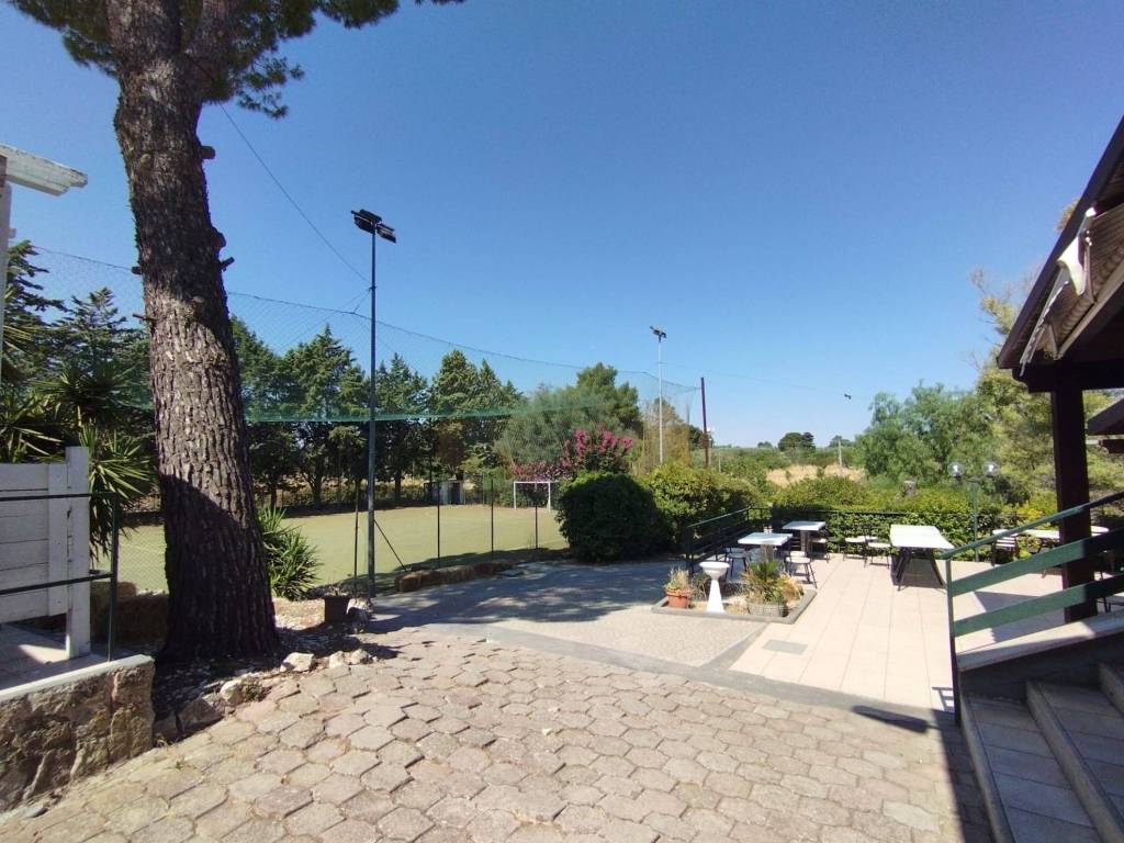 Villa a Acquaviva delle fonti in Strada Vicinale San Martino - Foto 4