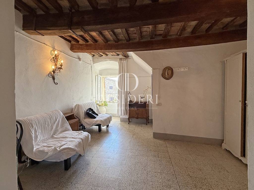 Appartamento a Castel del piano in Piazza del Pozzo ,1 - Foto 5