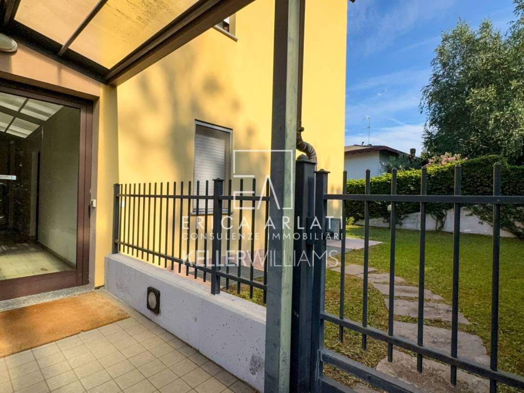 Appartamento a Faloppio in Via Cavallina, 54 - Foto 3