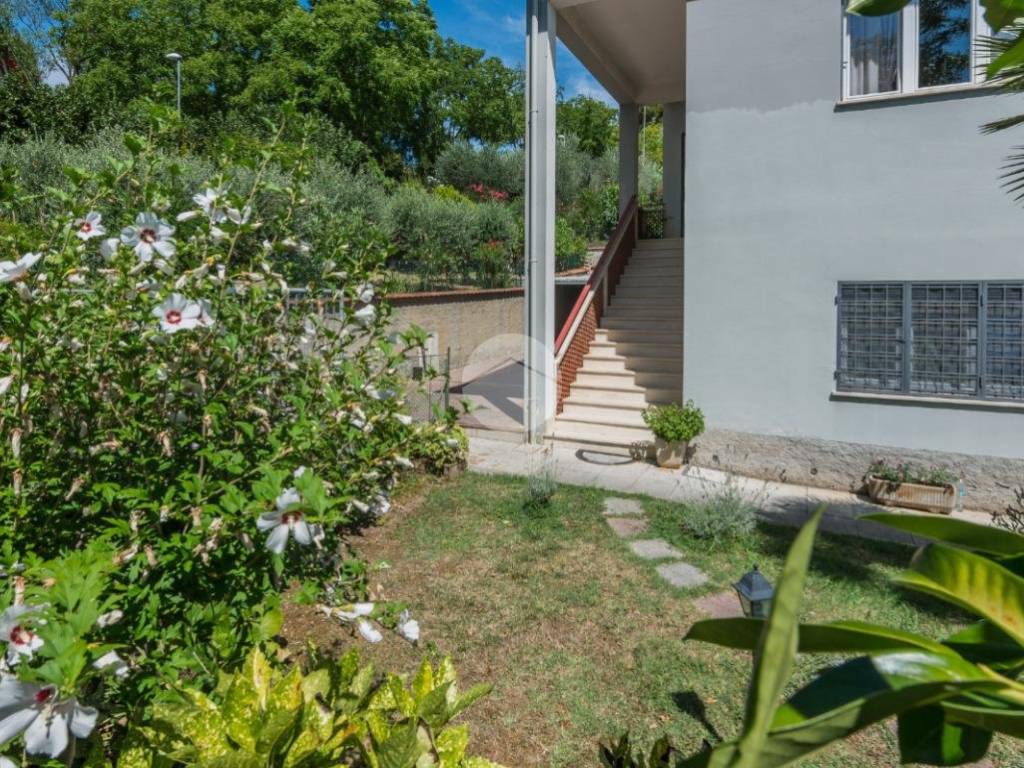 Casa indipendente a Colli al metauro in Via Belvedere in Calcinelli, 26 - Foto 4