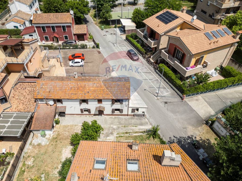 Casa indipendente a Monte san vito in via borgo selva, 16 - Foto 2