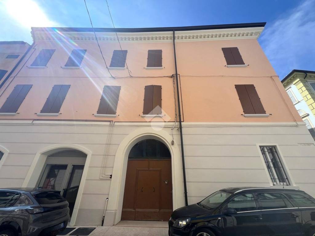 Appartamento a Mirandola in Via Volturno, 20 - Foto 2