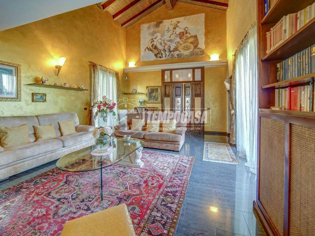 Villa a Fagnano olona in Via CORRIDONI 107/A - Foto 4