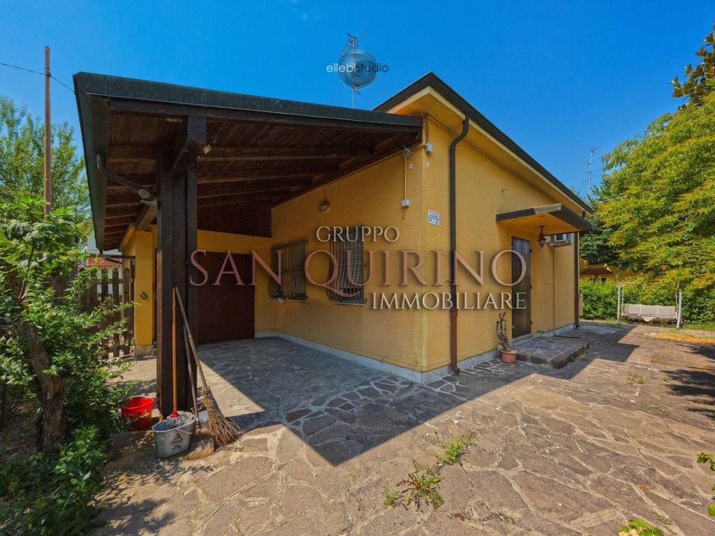 Villa a Mirandola in VIA MONTEGRAPPA, 21 - Foto 3