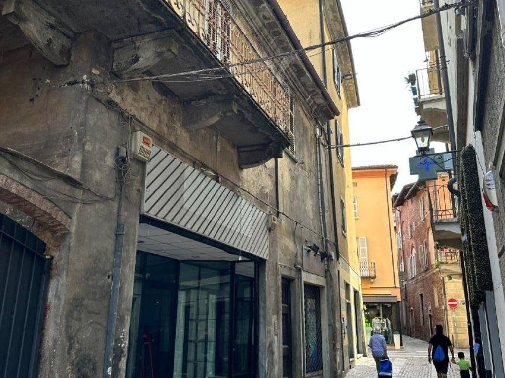 Appartamento a Chieri in Via 20 Settembre, 4 - Foto 2