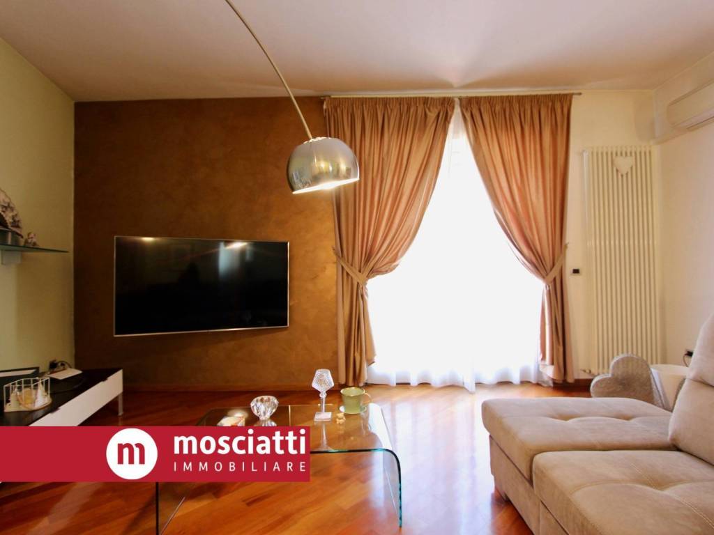 Appartamento a Matelica in Viale Cesare Battisti, 13 - Foto 2