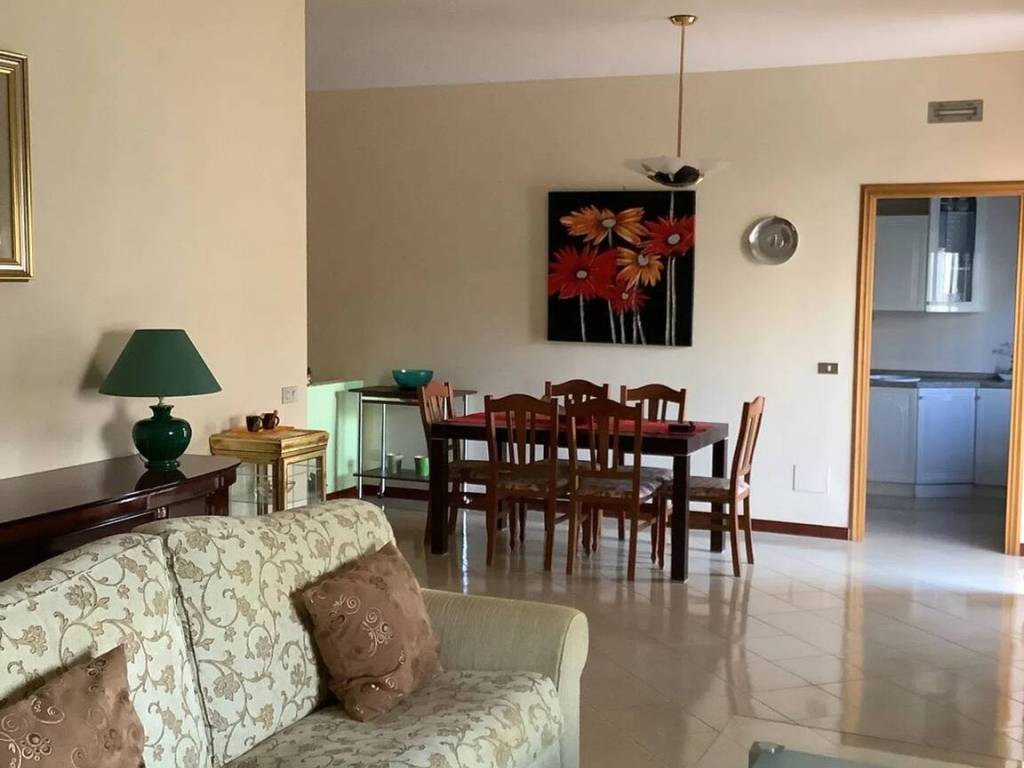 Appartamento a Rionero in vulture in Via Umberto I, 17 - Foto 4