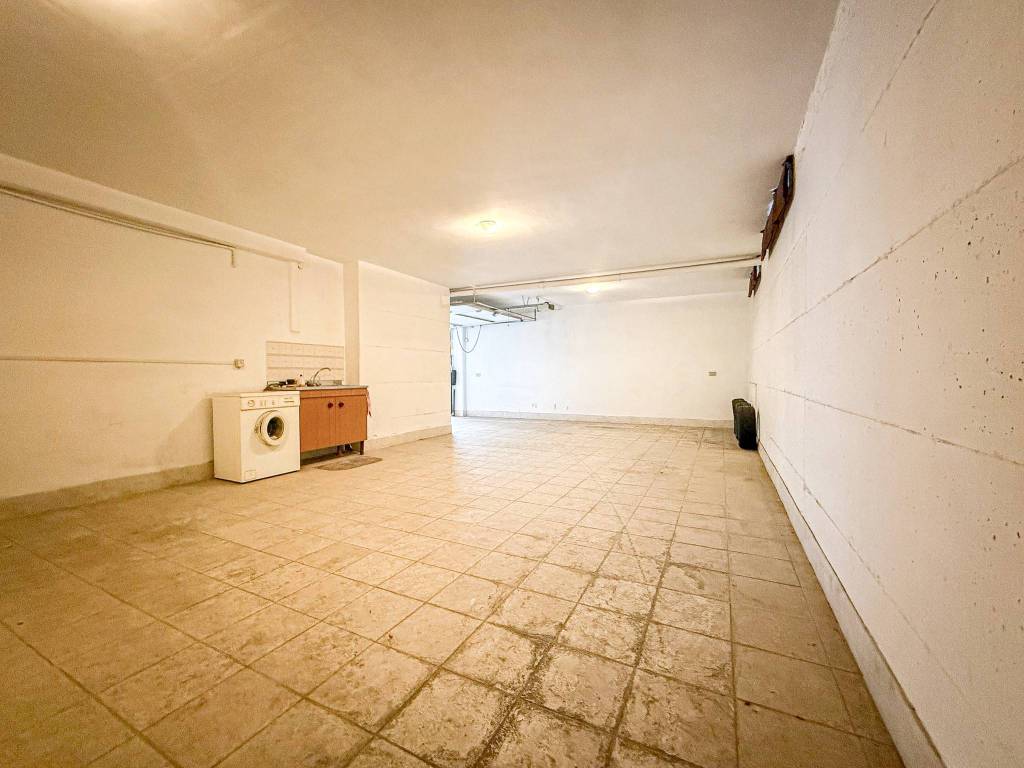 Box / garage a Chieti in Garage Viale benedetto croce, 207 - Foto 2