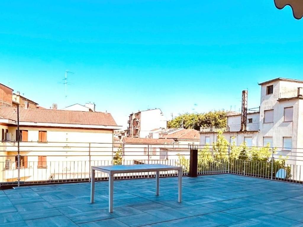 Appartamento a Cremona in Piazza Risorgimento - Foto 2