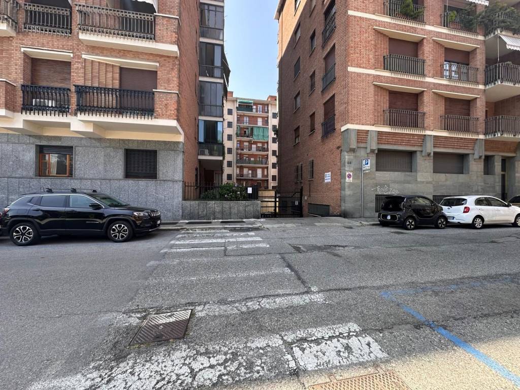 Box / garage a Torino in Via Gabriele Chiabrera, 44 - Foto 4