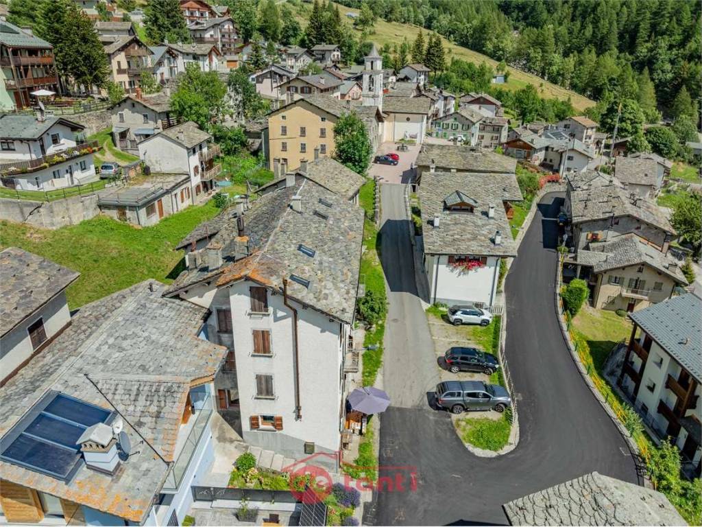 Appartamento a Campodolcino in Via Fraciscio - Foto 2