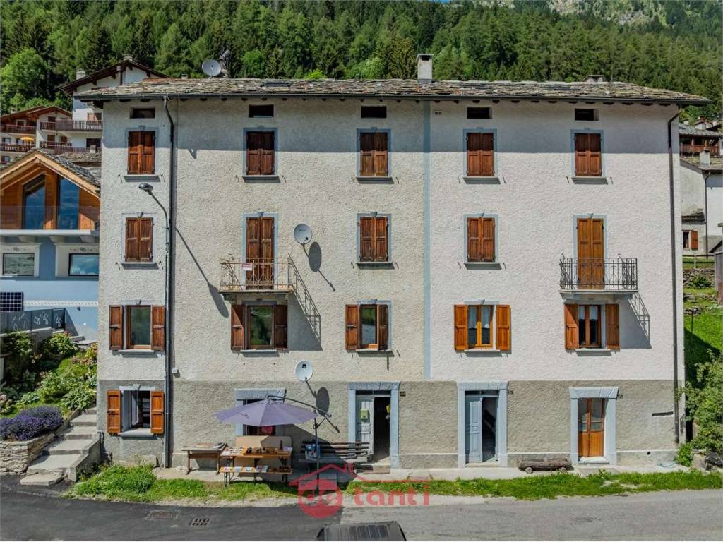 Appartamento a Campodolcino in Via Fraciscio - Foto 5