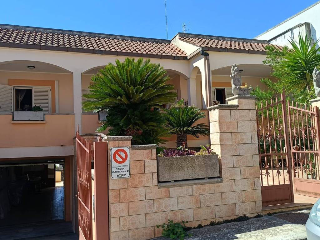 Villa a Scorrano in Via Giovanni Pascoli, 42 - Foto 3