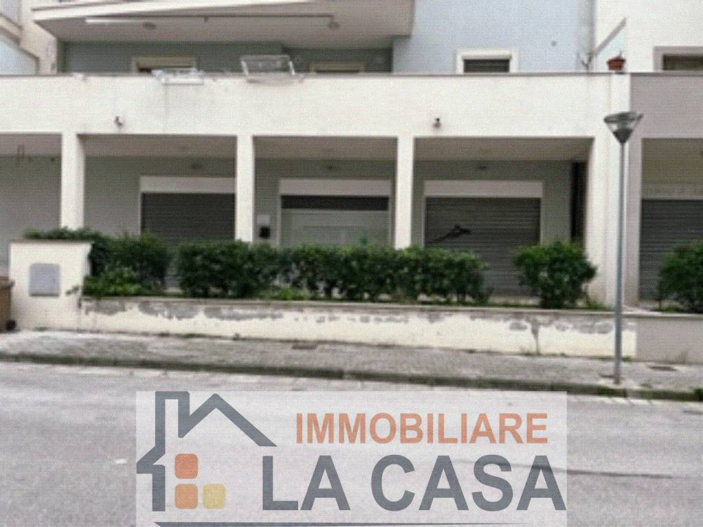 Immobile a Lusciano in Viale della Libertà - Foto 5