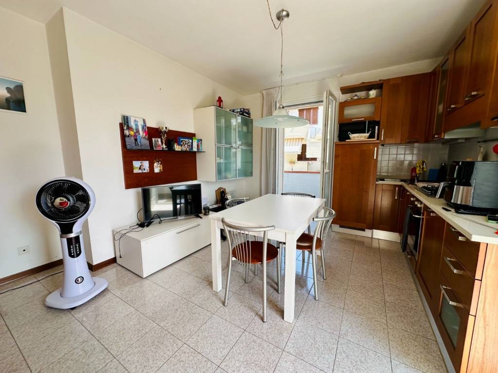 Appartamento a Pontedera in Via delle Colline per Legoli - Foto 5