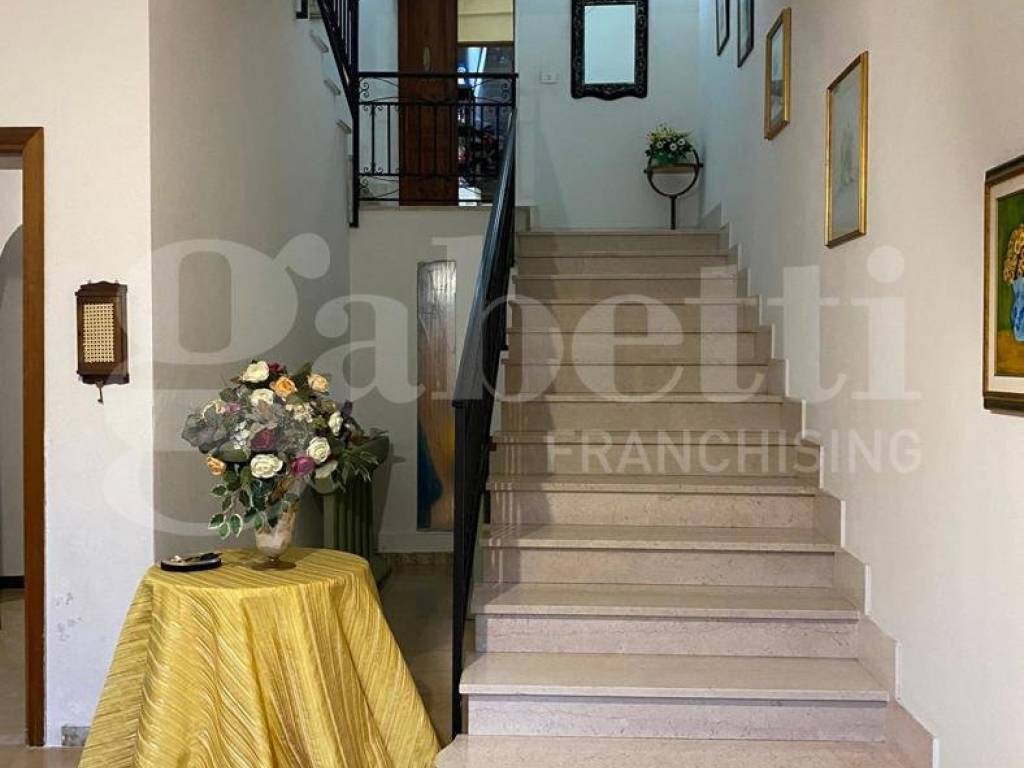 Casa indipendente a Oristano in VIA PARPAGLIA, 52 - Foto 3