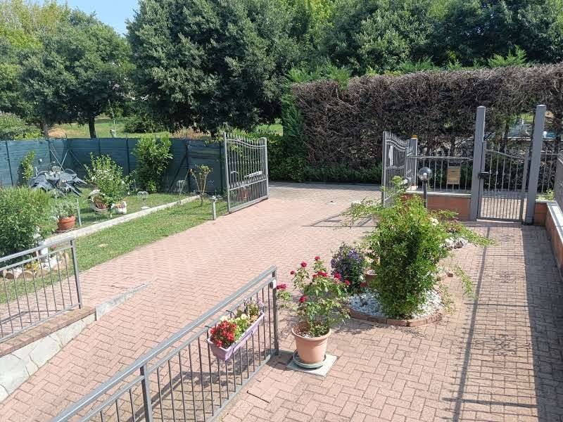 Villa a Alessandria in VIA BRODOLINI, 27E - Foto 2