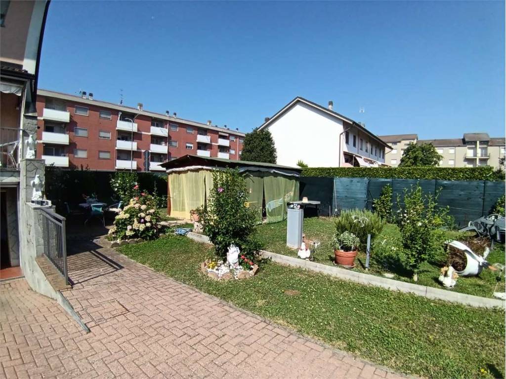 Villa a Alessandria in VIA BRODOLINI, 27E - Foto 3