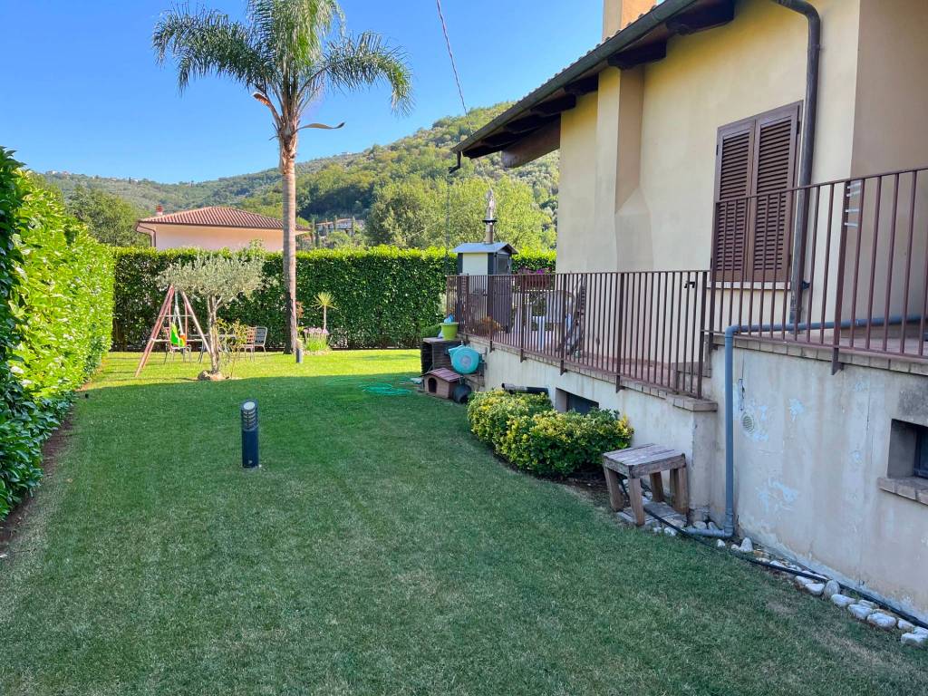 Villa a Lenola in Via Chiavino - Foto 2